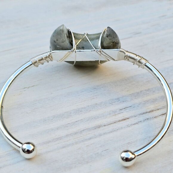 Labradorite Moon Wire Wrap Bracelet w/ 925 Silver Over Copper – Adjustable – NWT - Picture 4 of 13